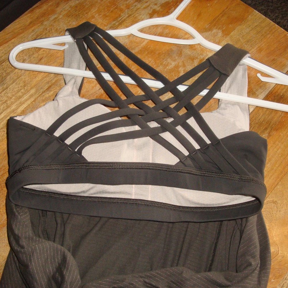 Lululemon Size 4 Tank